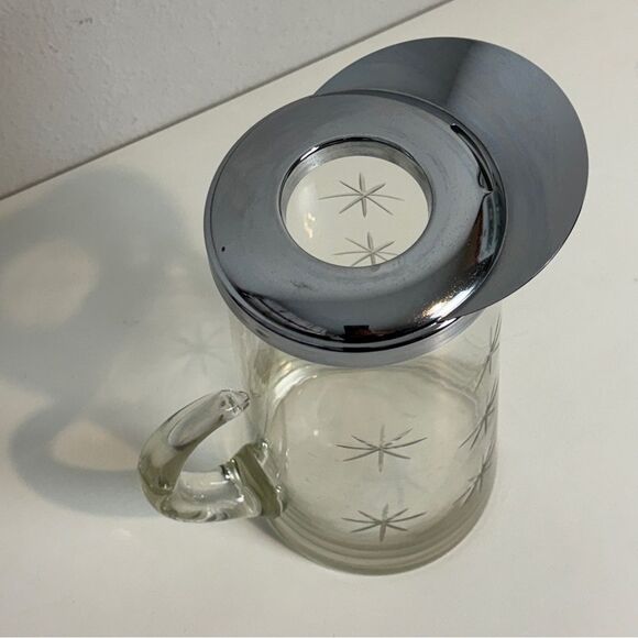 Vintage MCM Atomic Clear Glass Starburst Cut Pitcher with Freezer Tube - Picture 5 of 8